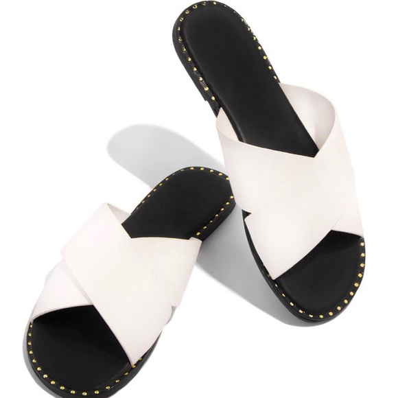 New white slide last one left size 8 - Picture 7 of 9